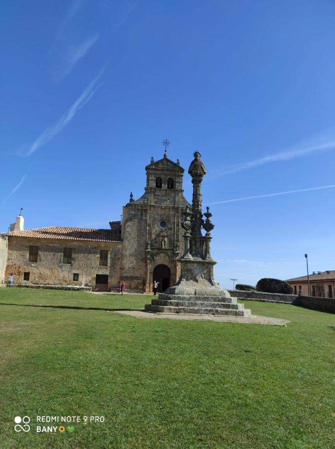 Hostal Rio Duero Molinos de Duero Eksteriør bilde