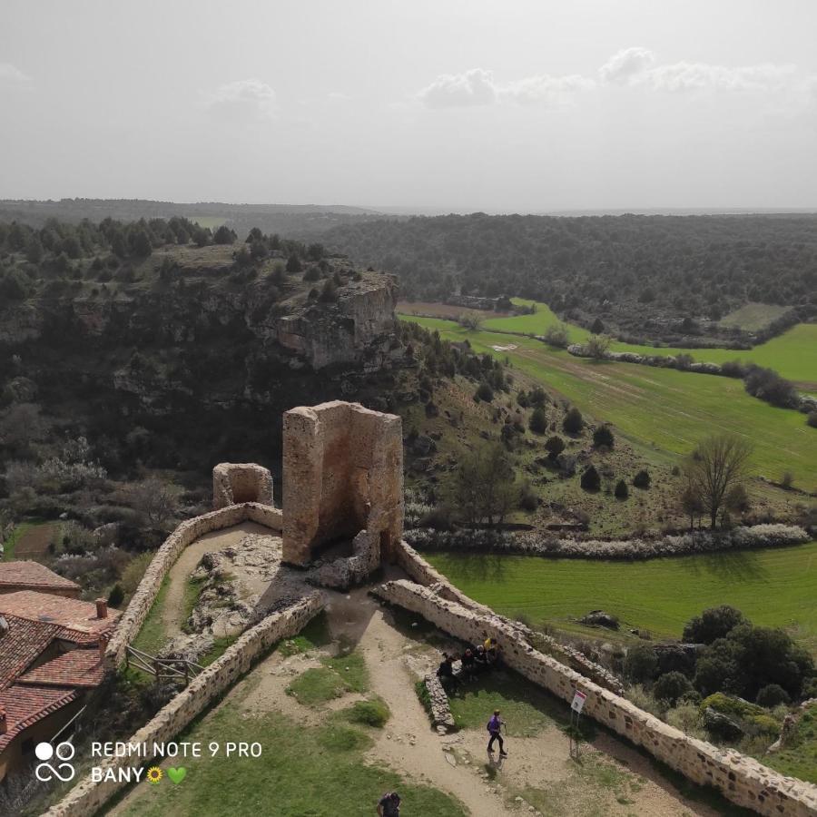 Hostal Rio Duero Molinos de Duero Eksteriør bilde