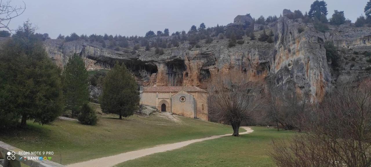 Hostal Rio Duero Molinos de Duero Eksteriør bilde